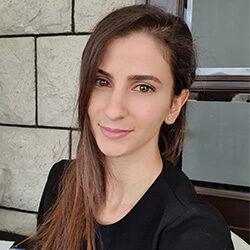 Nadine A - 250x250 Nadine A - 250x250